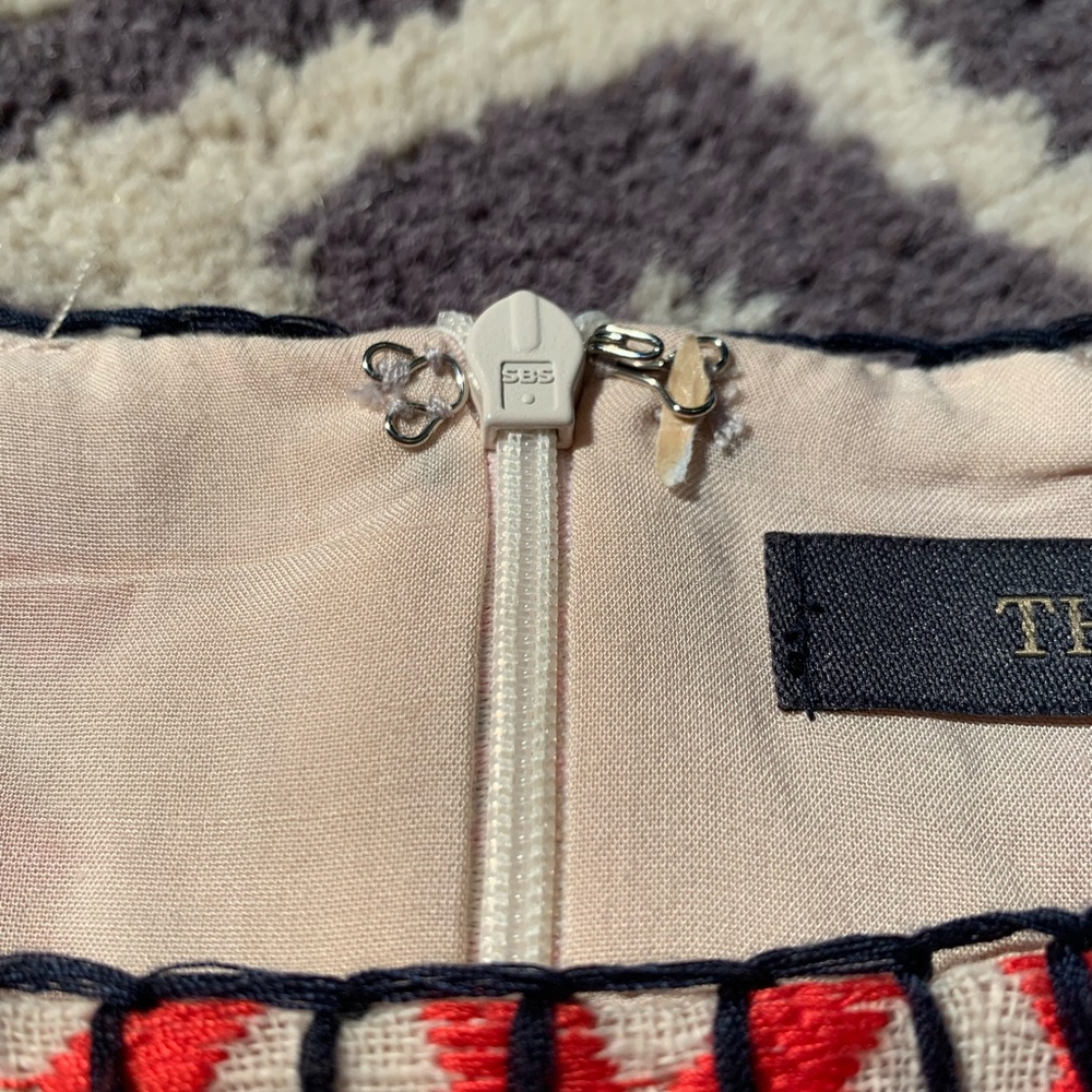 Embroidered Top Dress - Picture 6 of 10